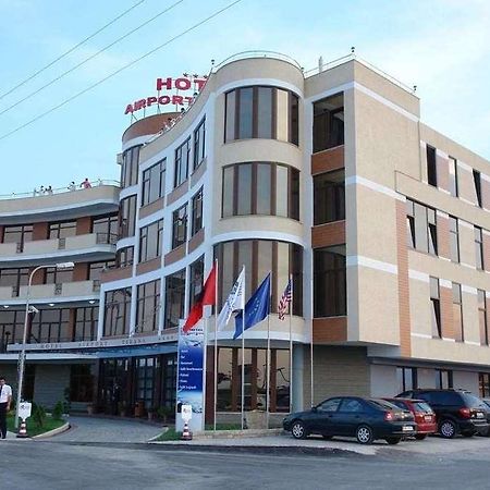 Airport Hotel Tirana - Rinas Exterior photo