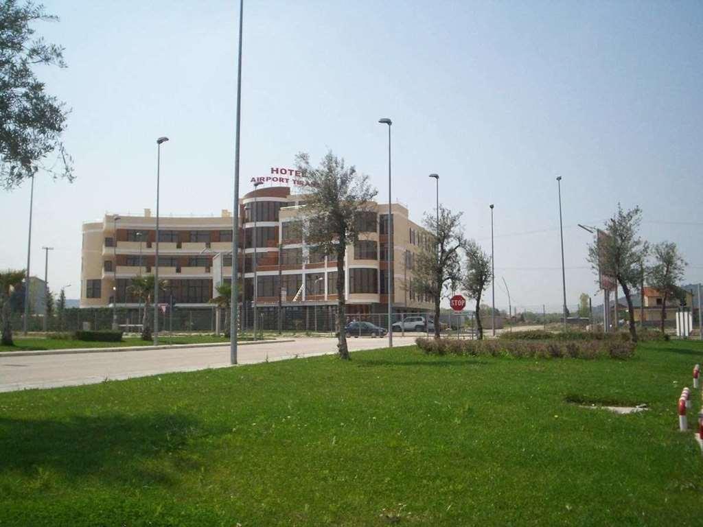 Airport Hotel Tirana - Rinas Exterior photo